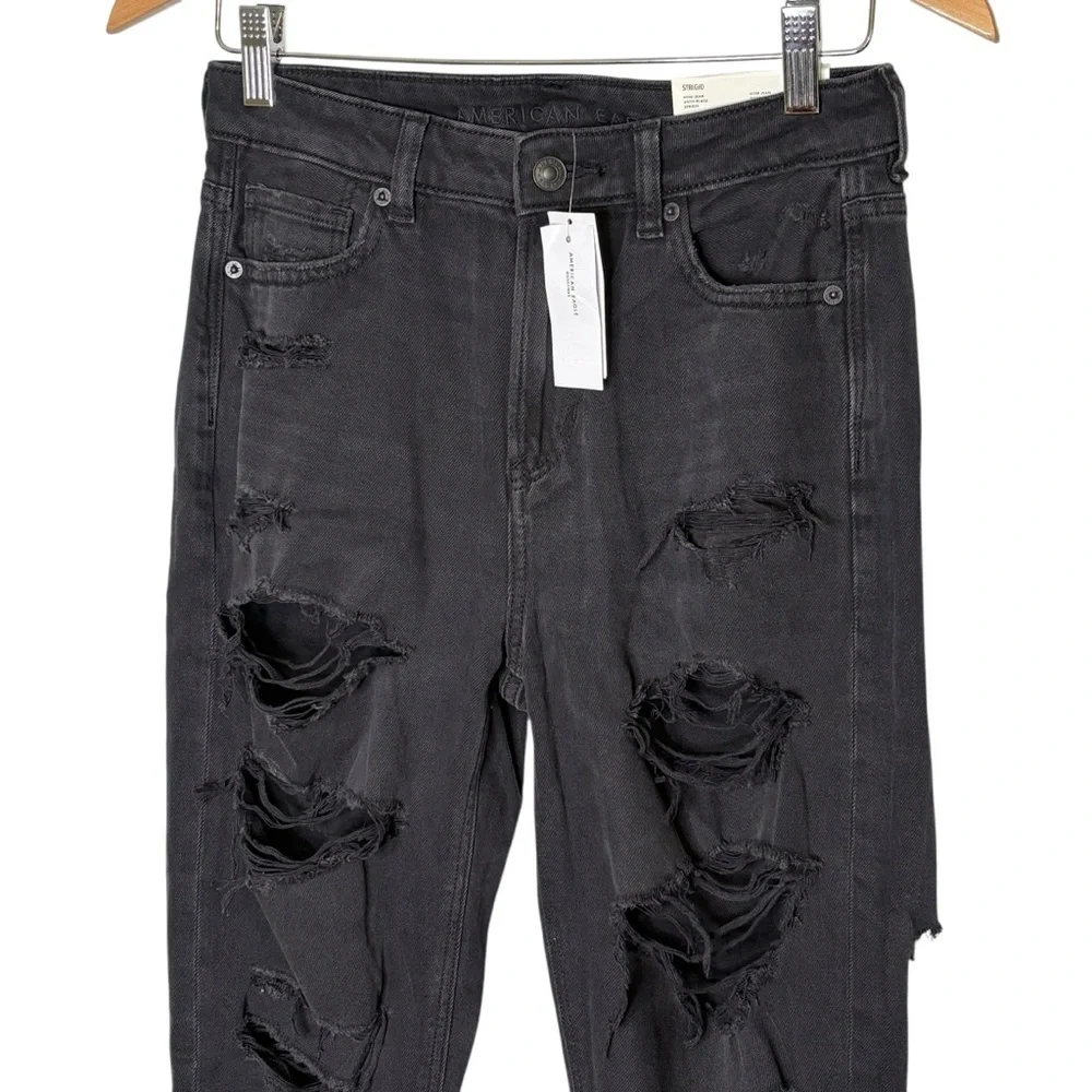 NWT American Eagle Strigid Ripped Mom Jeans 4 Onyx Black Distressed Destroyed
